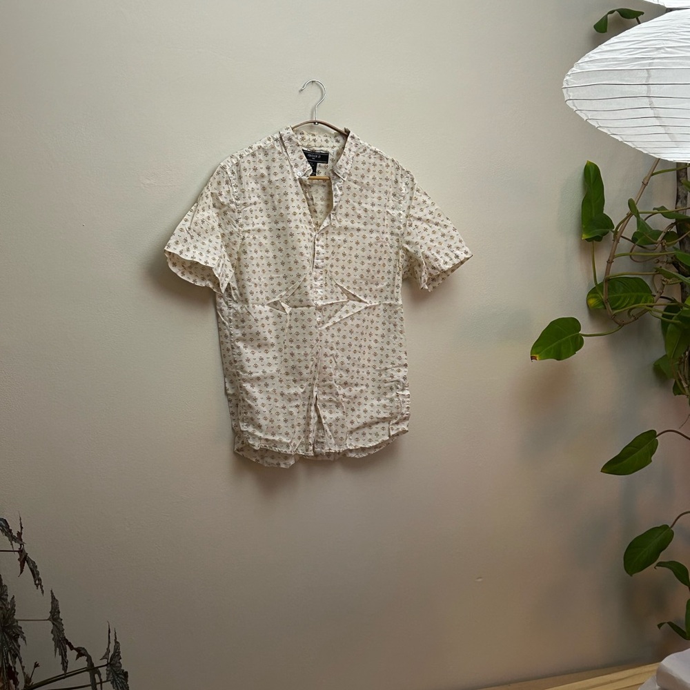 Forever 21 Summer Western Pattern Masc Top